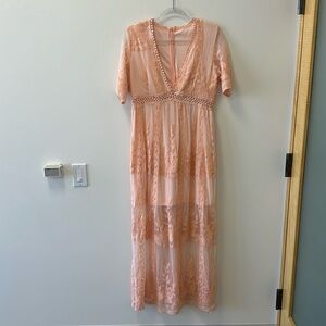 Peach Lace Maxi Dress • Sz L